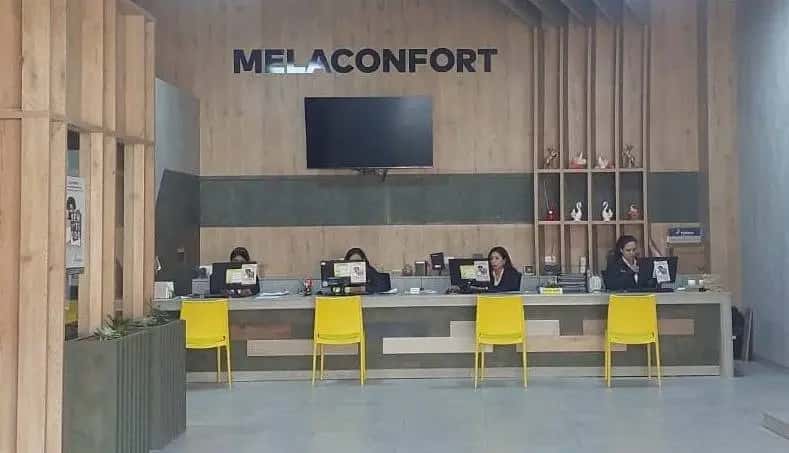 Showroom moderno con las mejores texturas